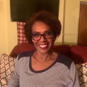 Meet your Posher, Marisol